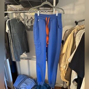 FIGS High-Waisted Zamora Scrub Joggers